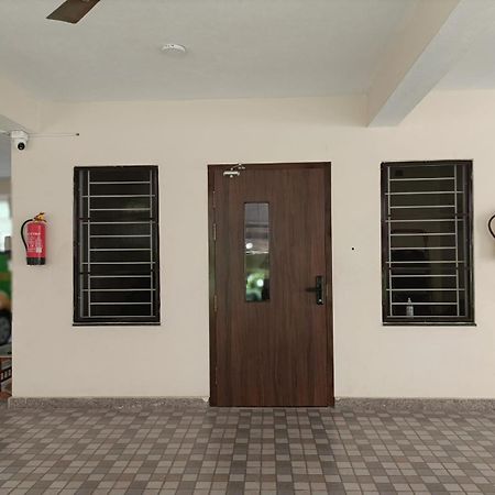 Sukrithi Premium Serviced Apartment - F2 Chennai Esterno foto