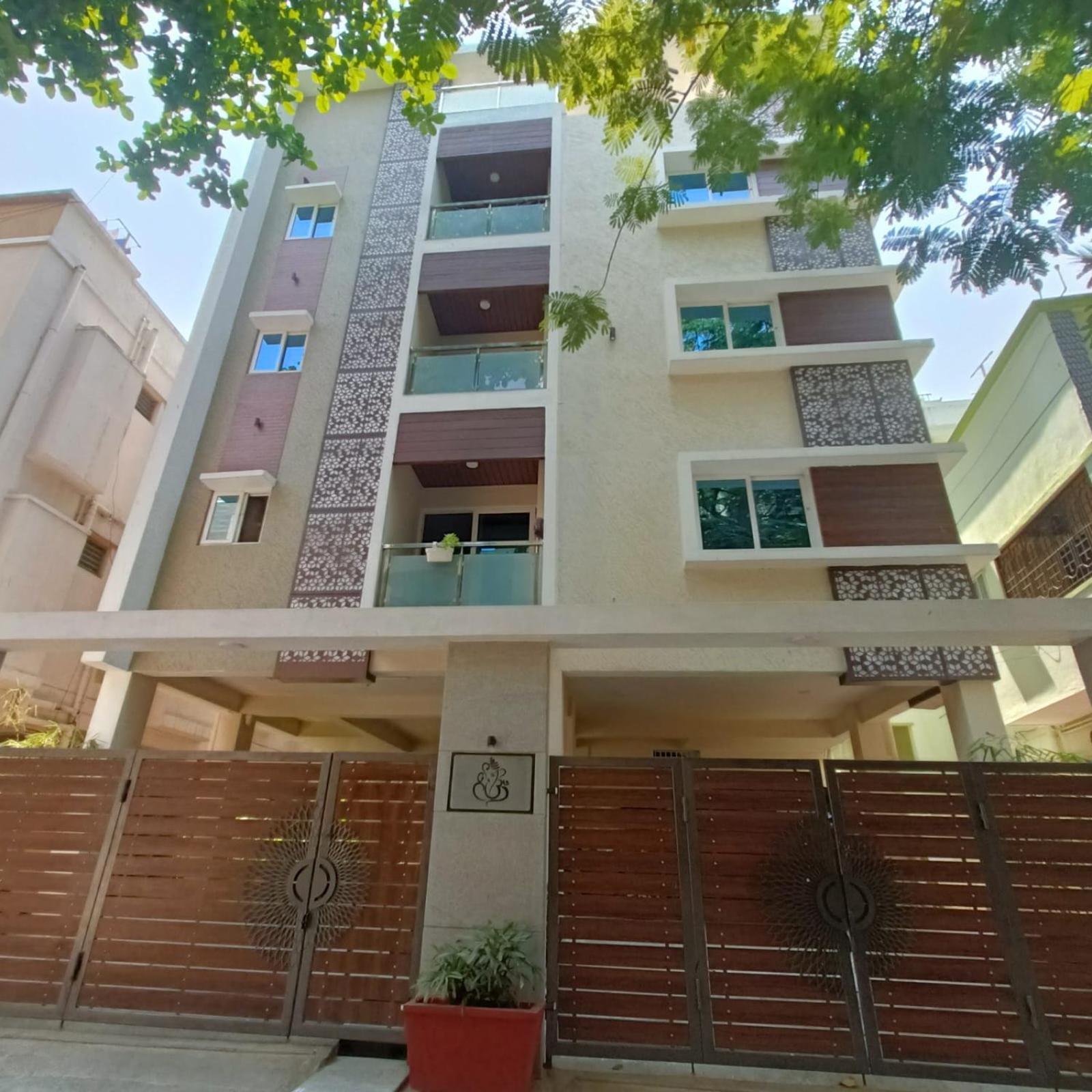 Sukrithi Premium Serviced Apartment - F2 Chennai Esterno foto